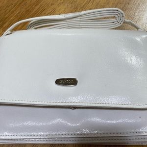 Buxton wallet and crossbody bag white color 6”tall 7.5 wide